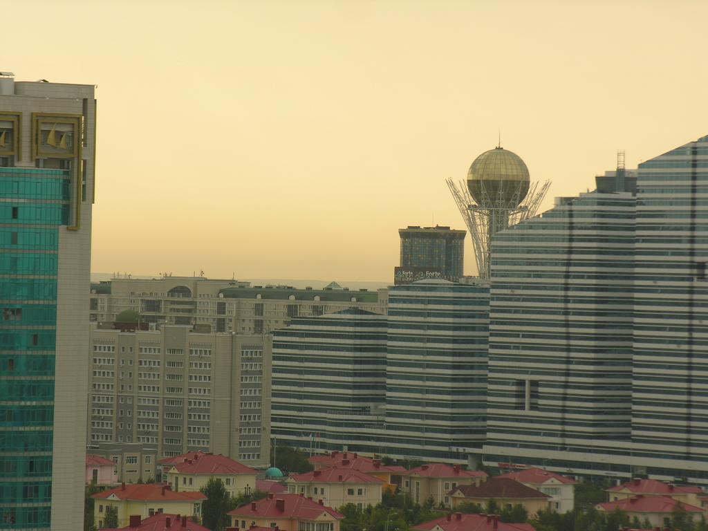Triumph Astana Hostel Dış mekan fotoğraf